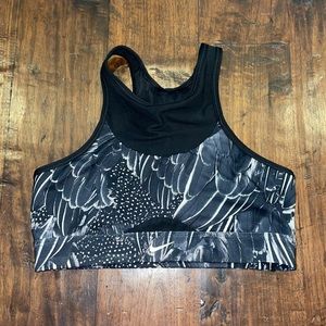 Women’s Dri Fit Nike sports bra